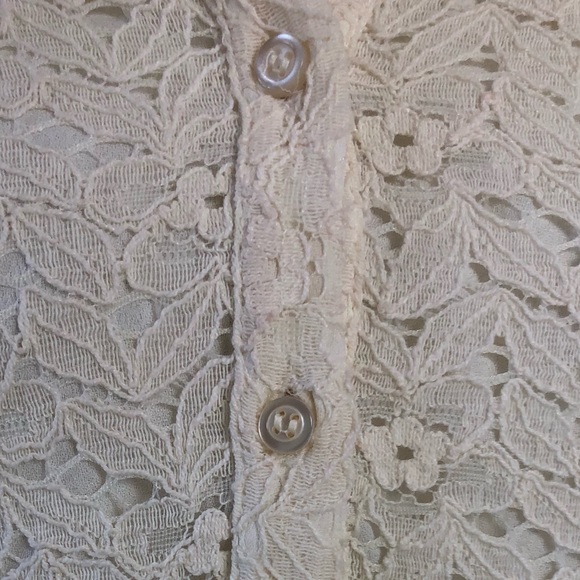 ✨SALE✨ Off White Lace Dress • Open Back • MEDIUM - Picture 4 of 8